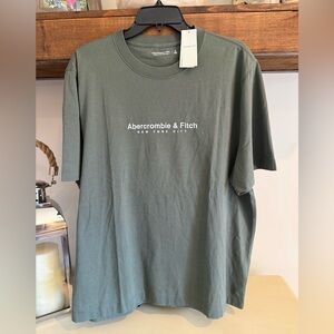 Abercrombie & Fitch Classic Polished Logo Tee - XL - Vintage Green
